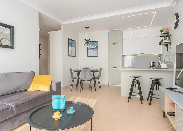 Hello Letnica Z Widokiem Na Morze I Prywatnym Parkingiem Apartmán *