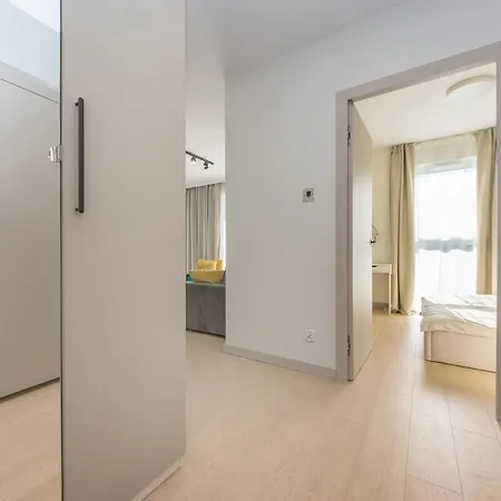 Hello Letnica Z Widokiem Na Morze I Prywatnym Parkingiem Apartment *